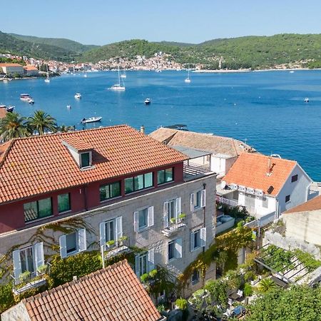 Hotel San Giorgio Vis Bagian luar foto