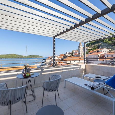 Hotel San Giorgio Vis Bagian luar foto