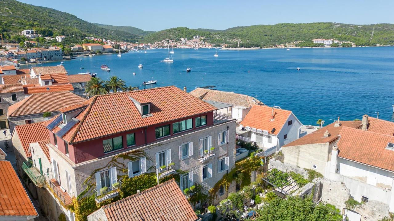Hotel San Giorgio Vis Bagian luar foto