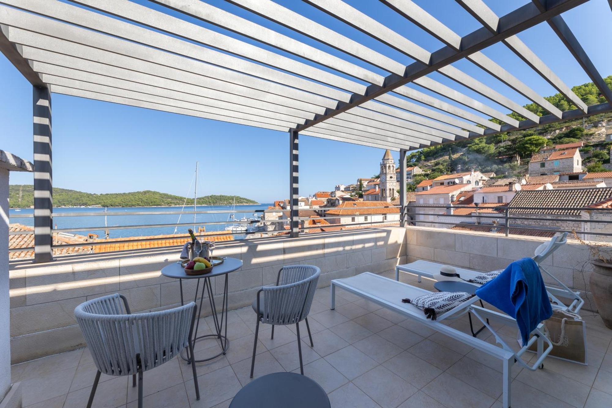 Hotel San Giorgio Vis Bagian luar foto