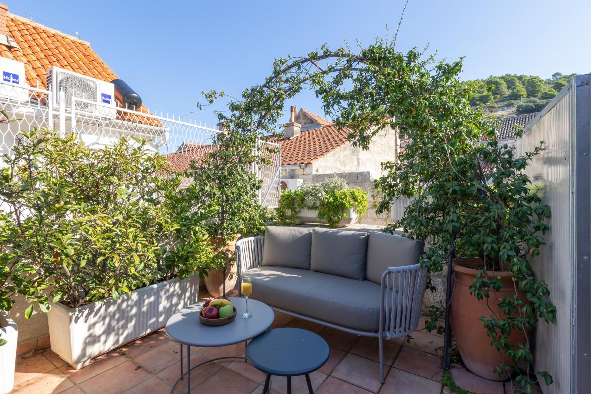 Hotel San Giorgio Vis Bagian luar foto