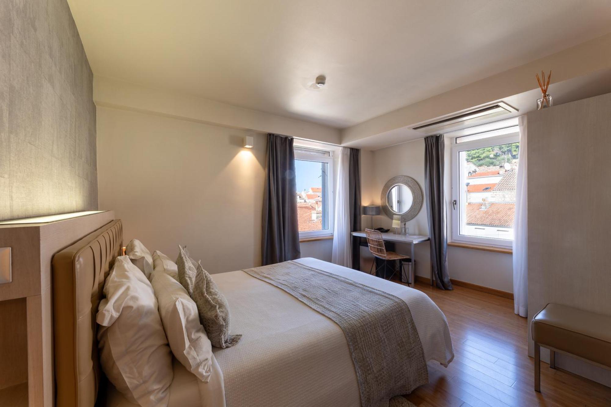 Hotel San Giorgio Vis Bagian luar foto