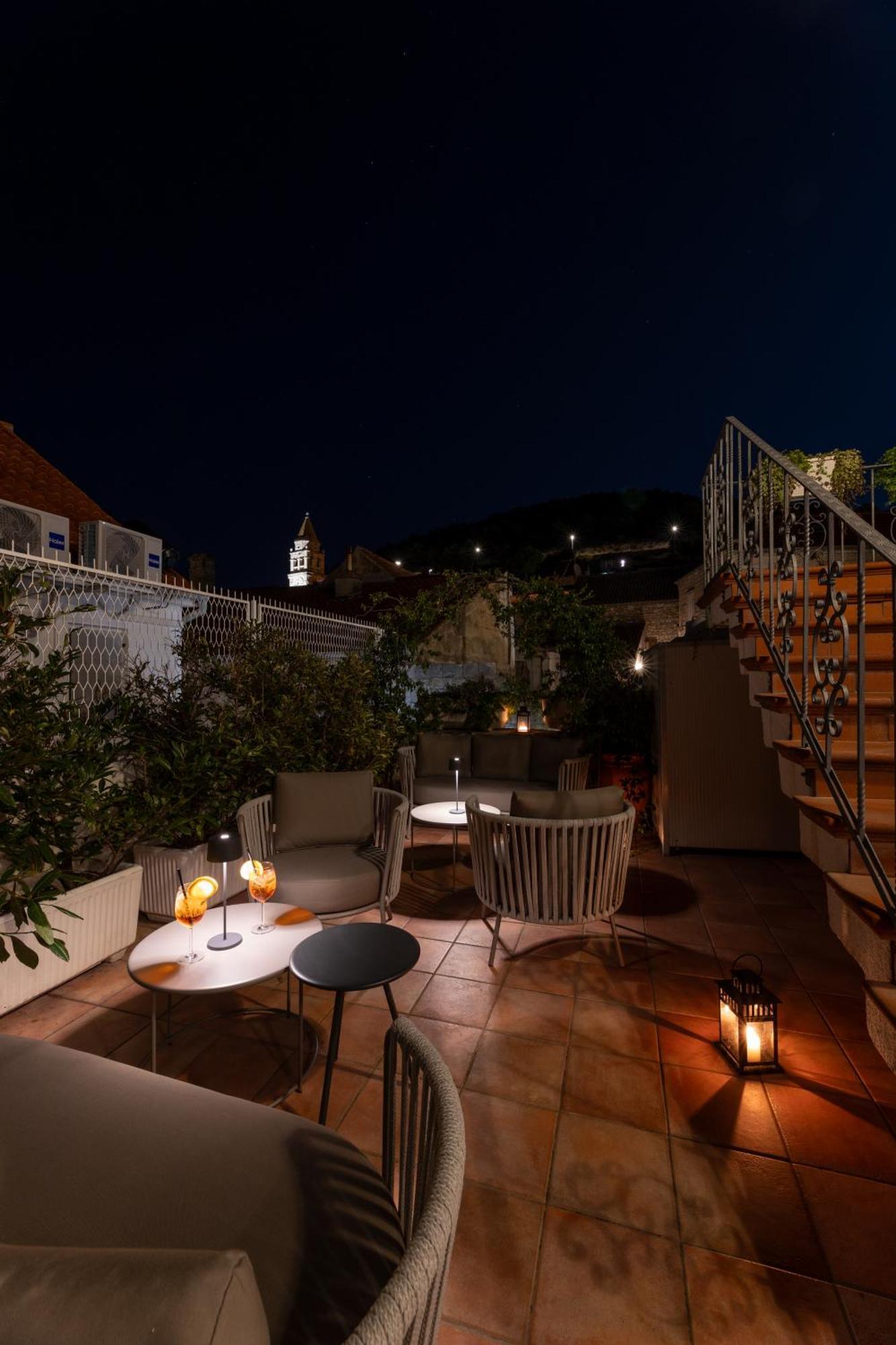 Hotel San Giorgio Vis Bagian luar foto