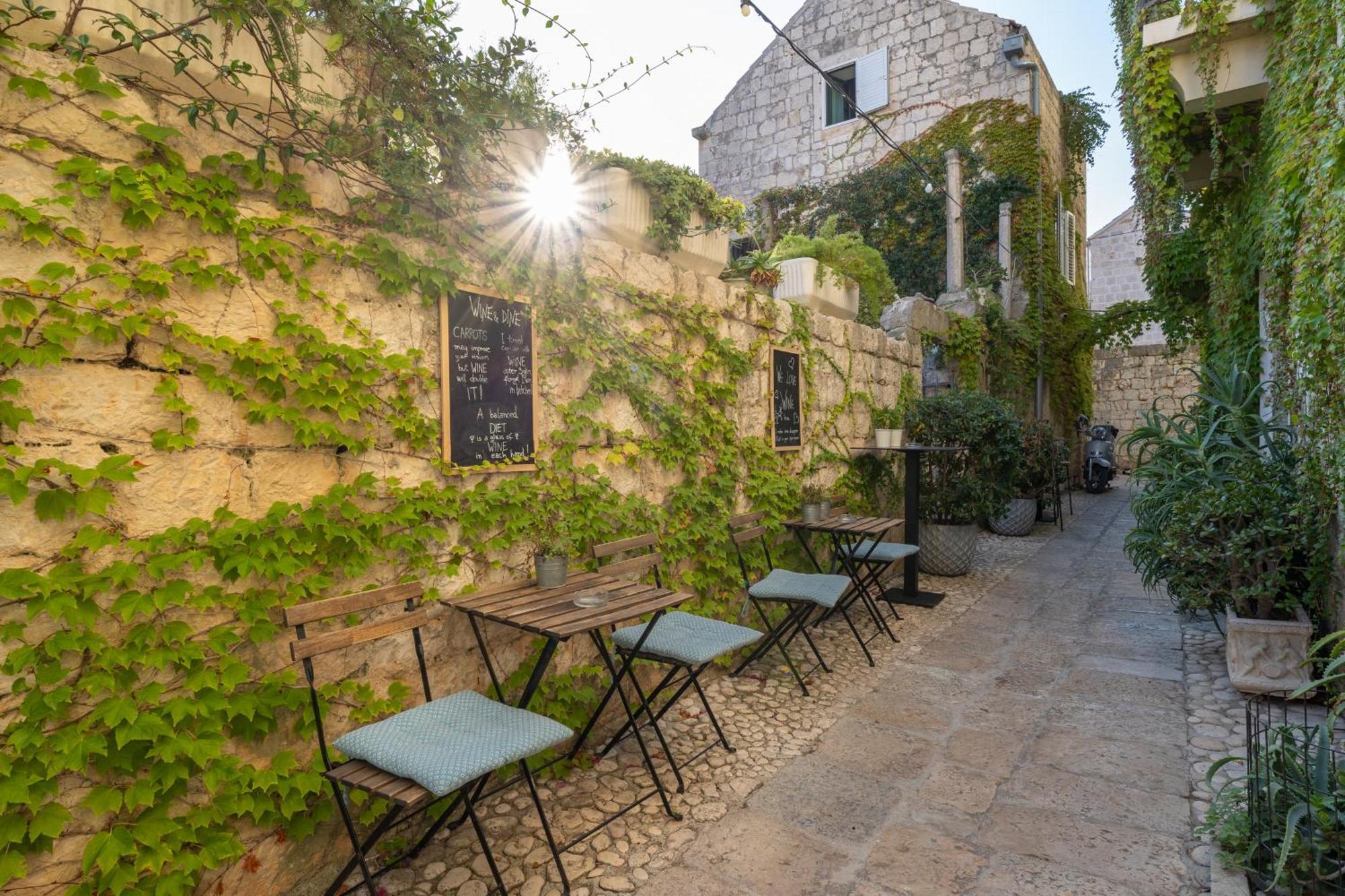Hotel San Giorgio Vis Bagian luar foto